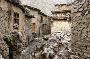 तालिबान ने किया इंटरनेट शटडाउन: अफ़ग़ानिस्तान में संचार पूरी तरह ठप